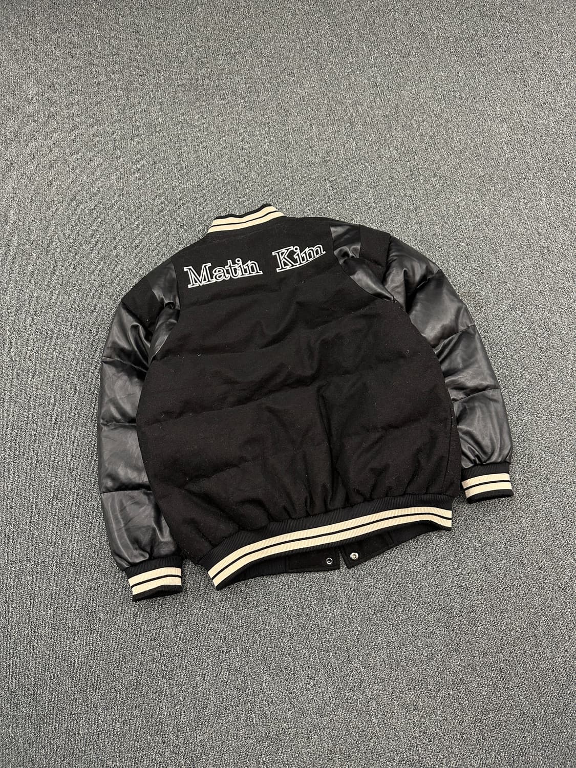 L) 마뗑킴 레더 바시티 다운 자켓 상품이미지1