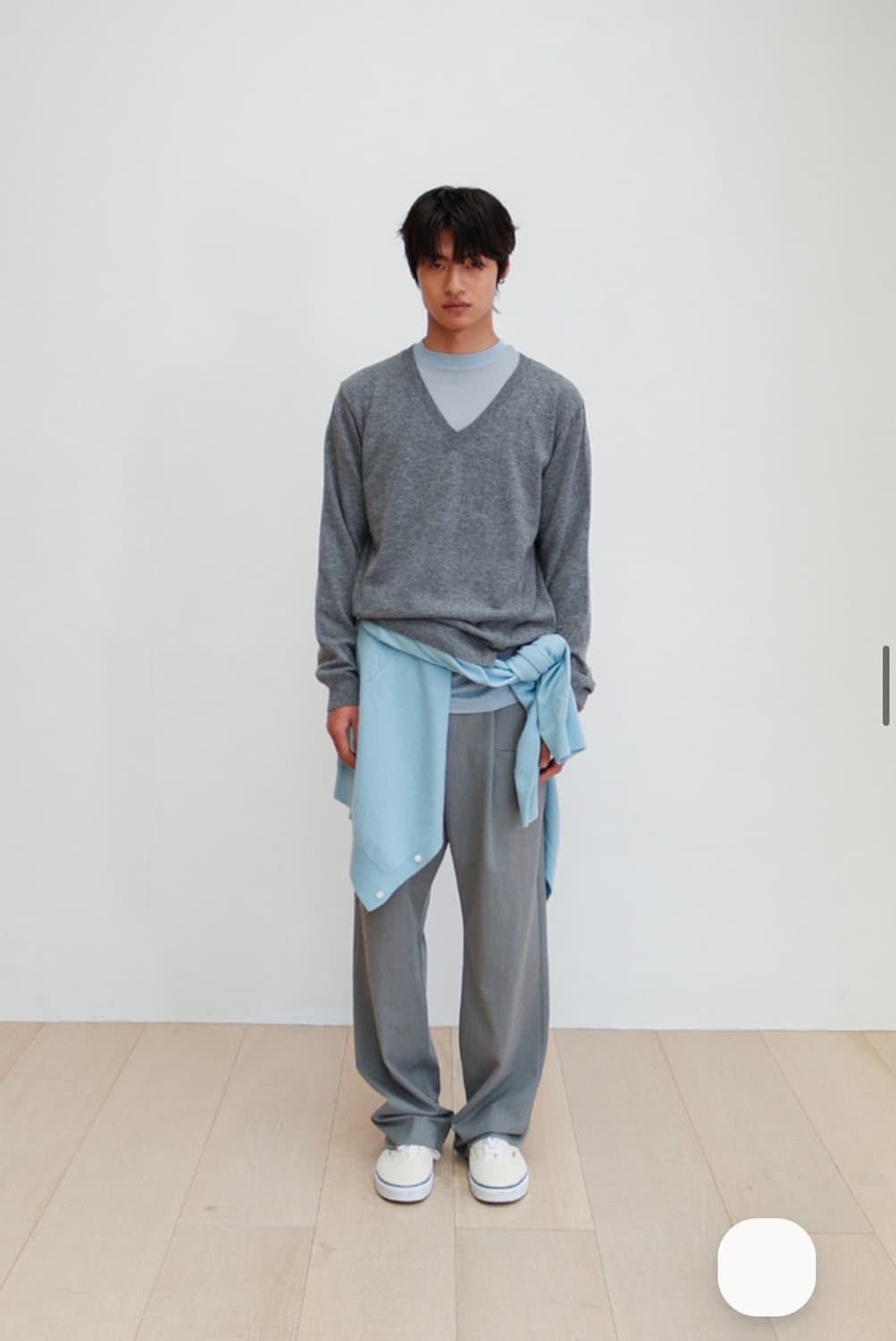 CAMELLIA V NECK - BLACK & GRAY (2개) 상품이미지5