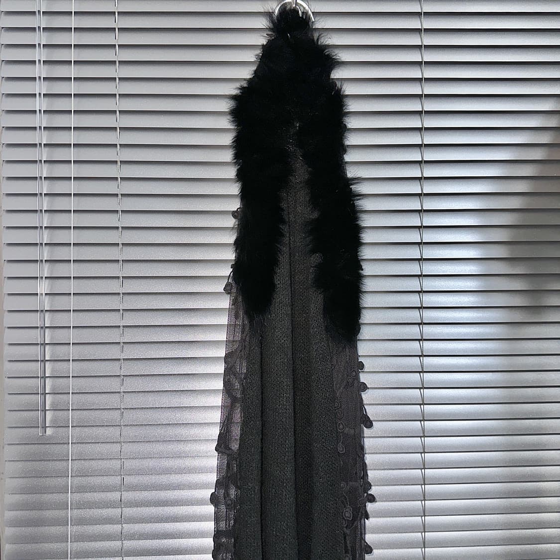 빈티지 퍼 앤 레이스 니트 롱 스카프 상품이미지2