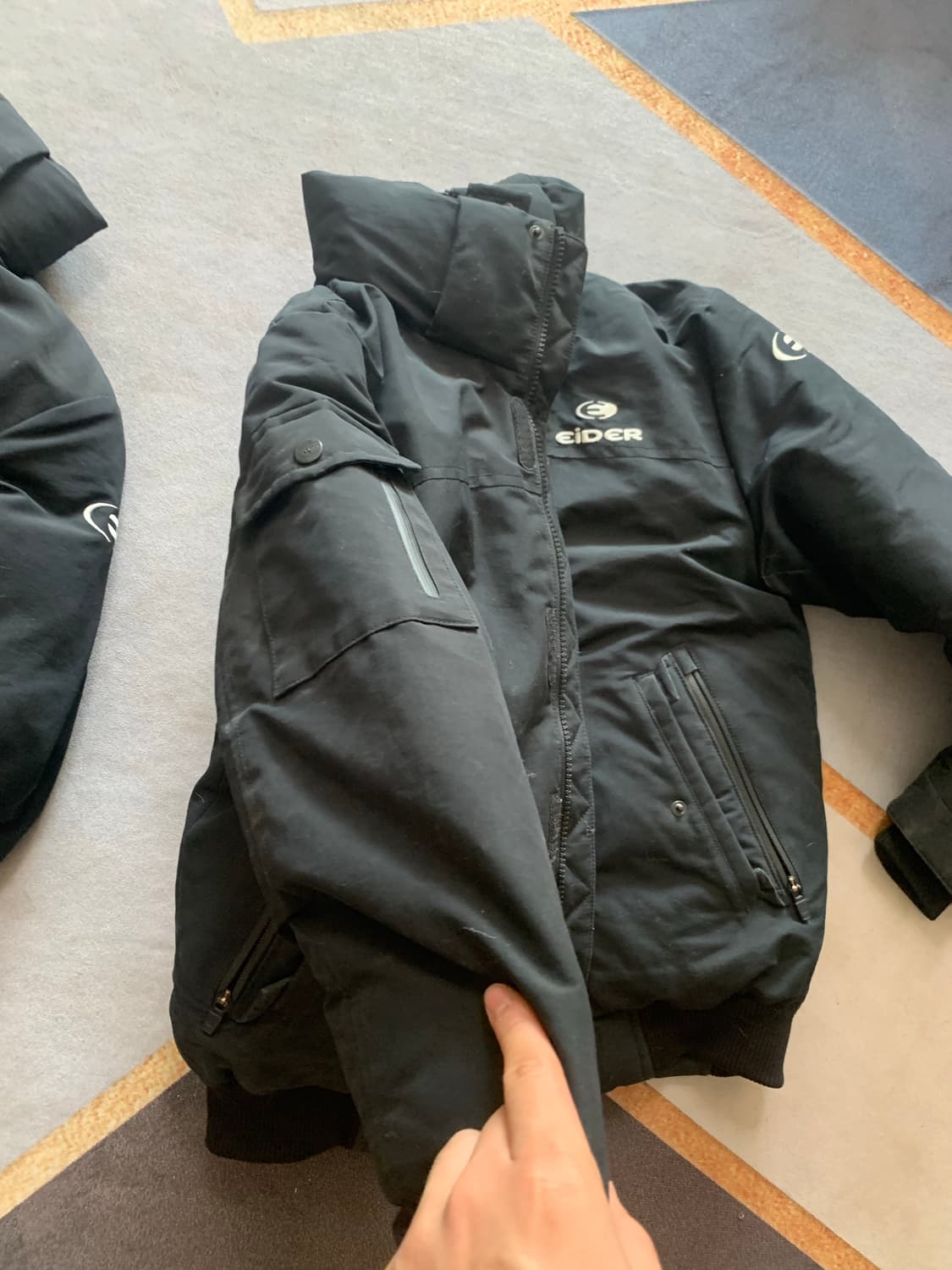 아이더 패딩 남자s 2개 상품이미지4