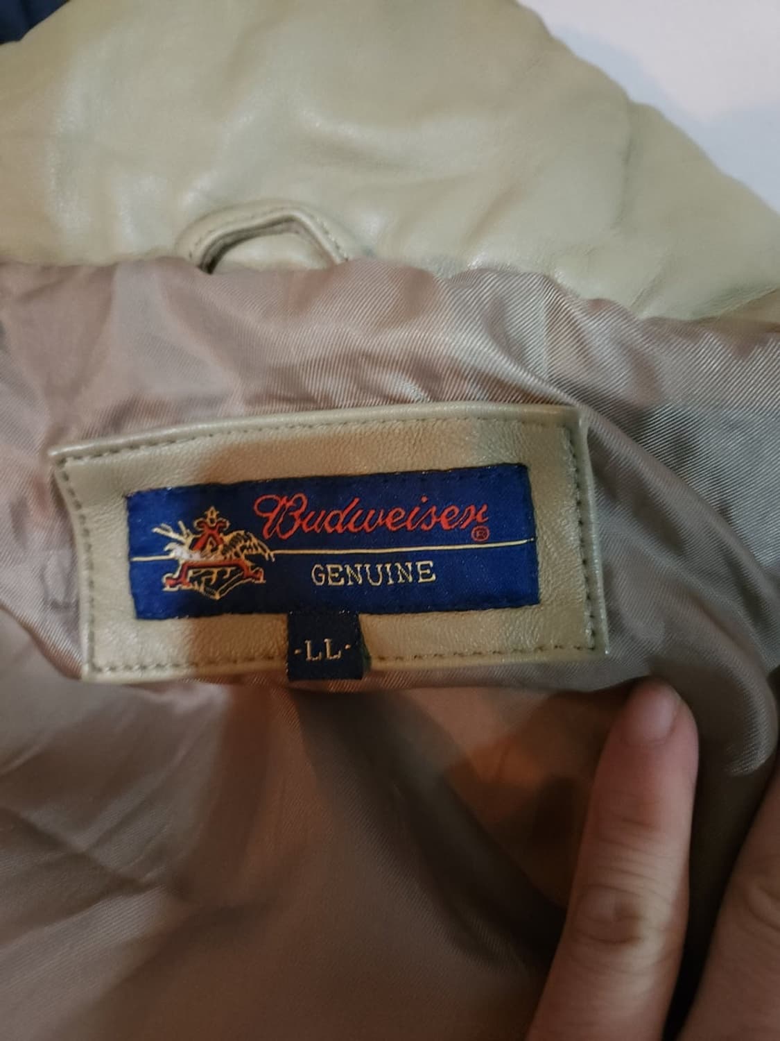 버드와이저 90s 양가죽 패딩점퍼

 상품이미지4