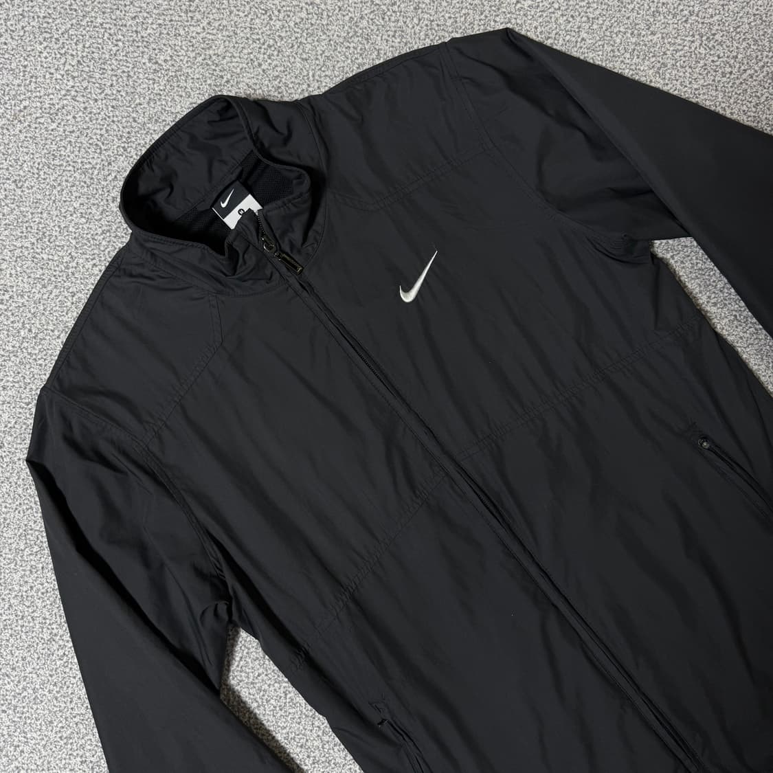 나이키 바람막이 M 상품이미지2