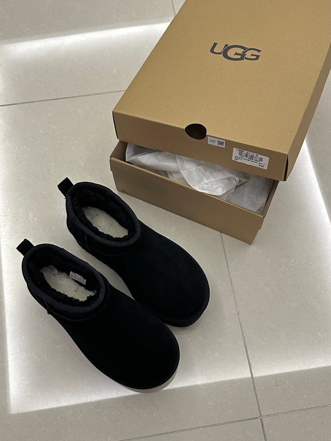 (정품 SS급!!!) 어그 울트라 미니 6사이즈(230) 상품이미지2