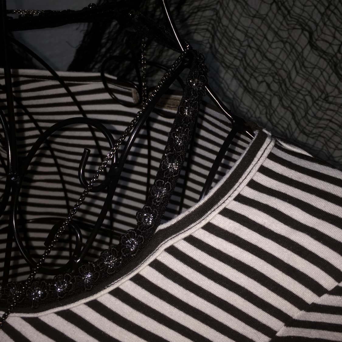 Stripe Cubic Halter Top 상품이미지4