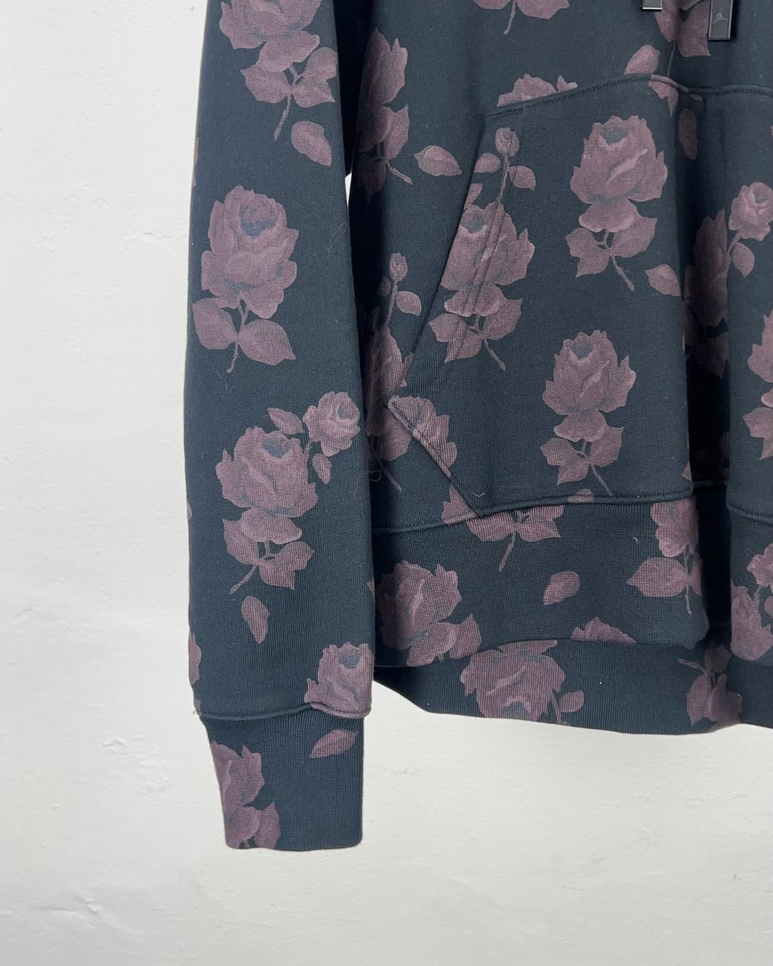 조던 x 아 마 마니에르 올 오버 프린트 플리스 후드 블랙 상품이미지4