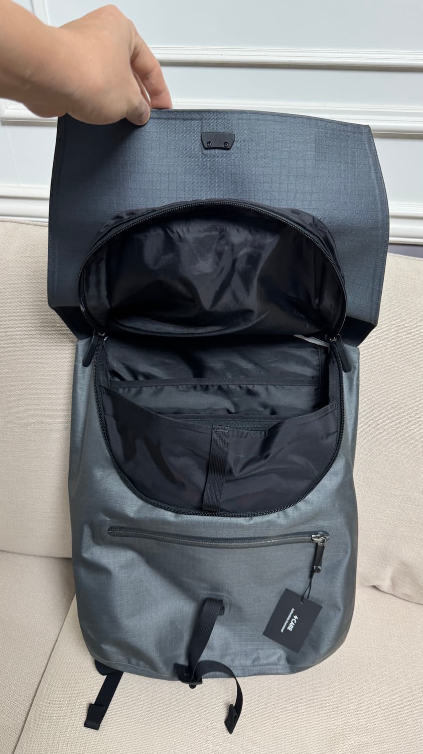 아크테릭스 그랜빌 20 다크그레이 정품보증서 상품이미지4