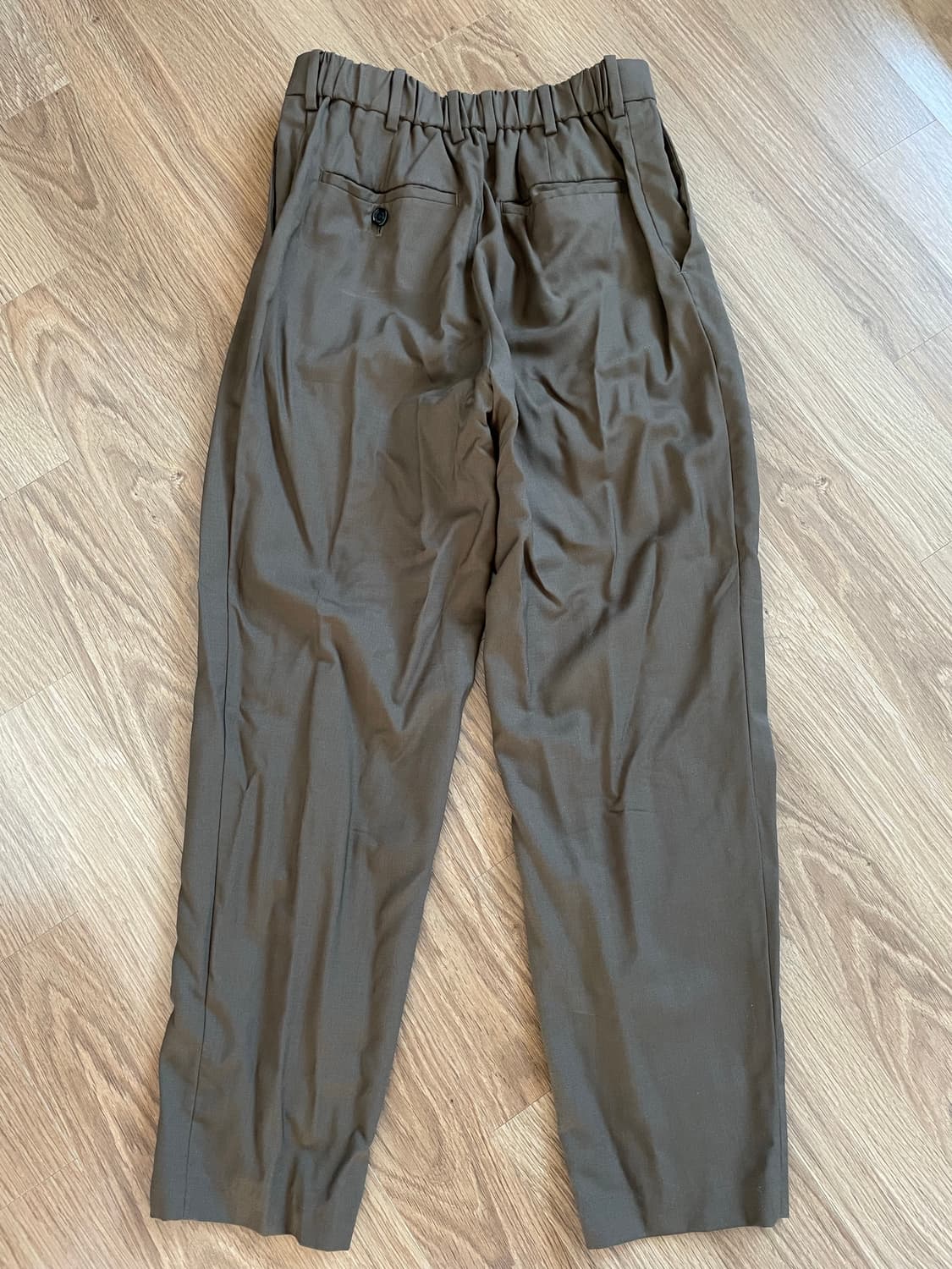 마카웨어 브라운 트로피컬 울 밴딩 슬랙스 상품이미지4