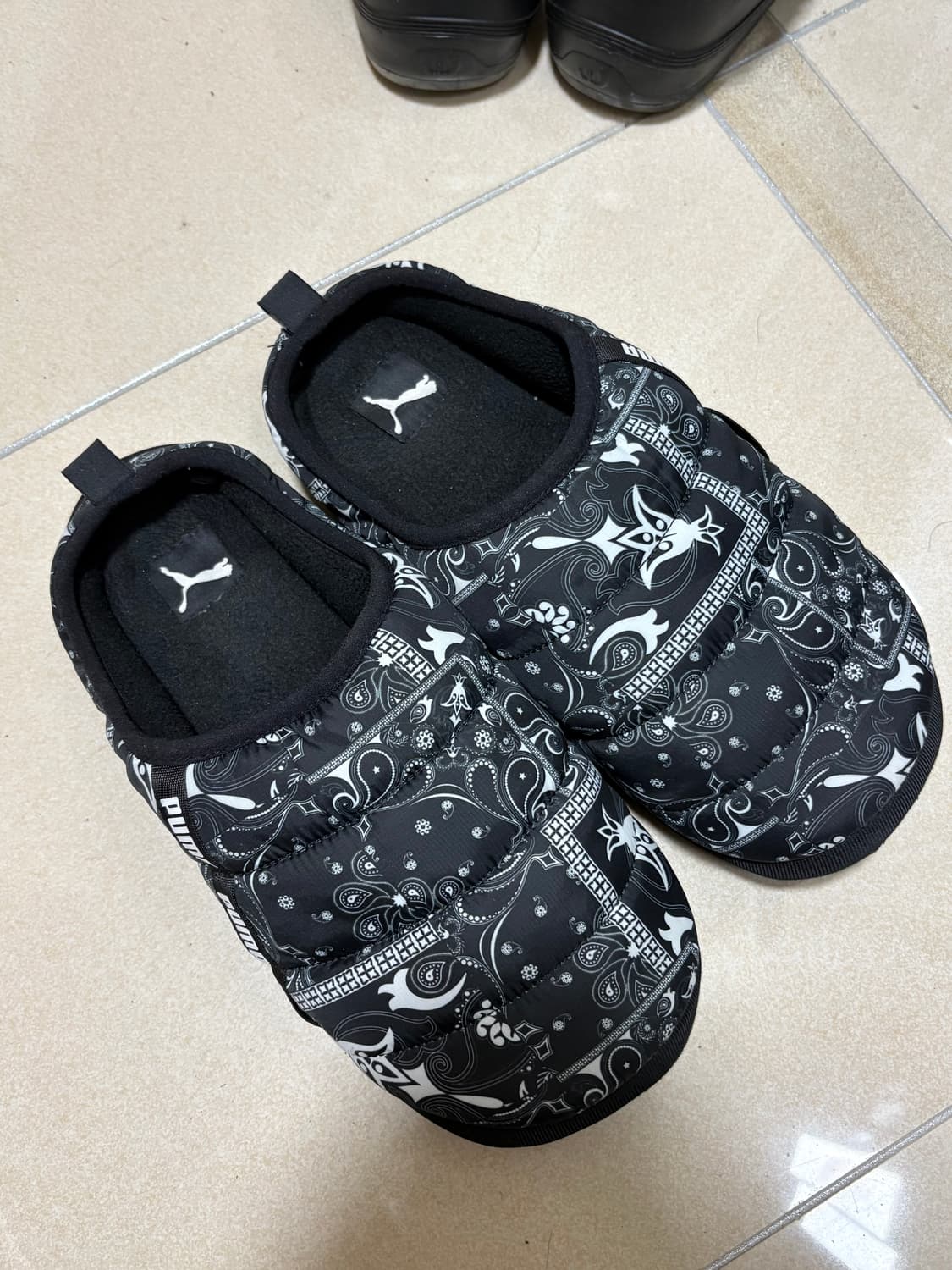 퓨마 패딩슬리퍼 상품이미지3