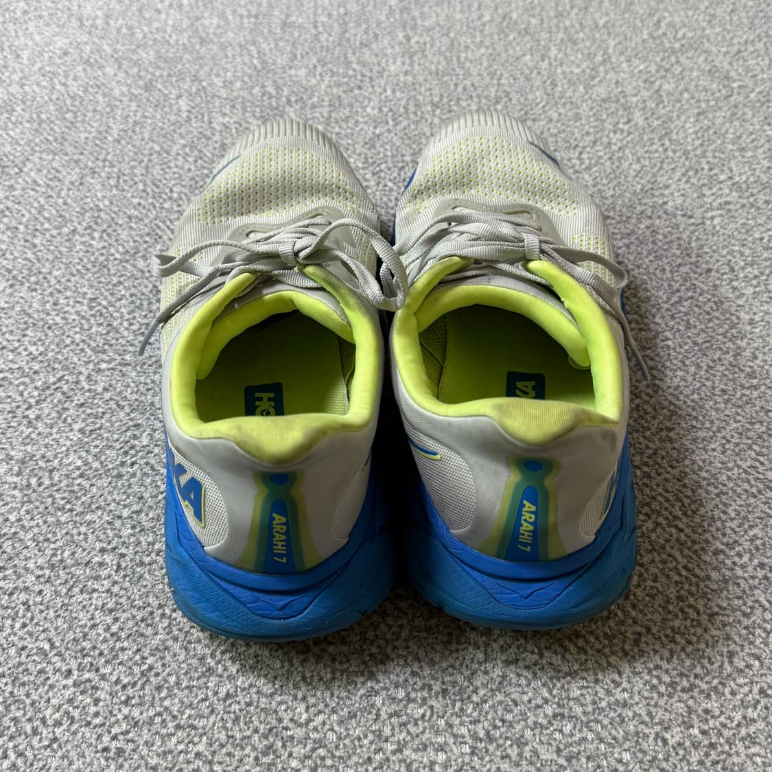 [정가 15만원] HOKA 호카 아라히7 러닝화 275 상품이미지6