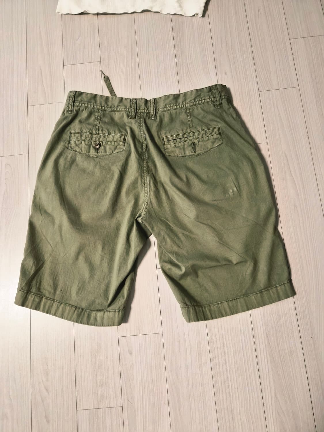 시리즈(series;) 카키 린넨 혼방 반바지 (78사이즈/30인치) 상품이미지3