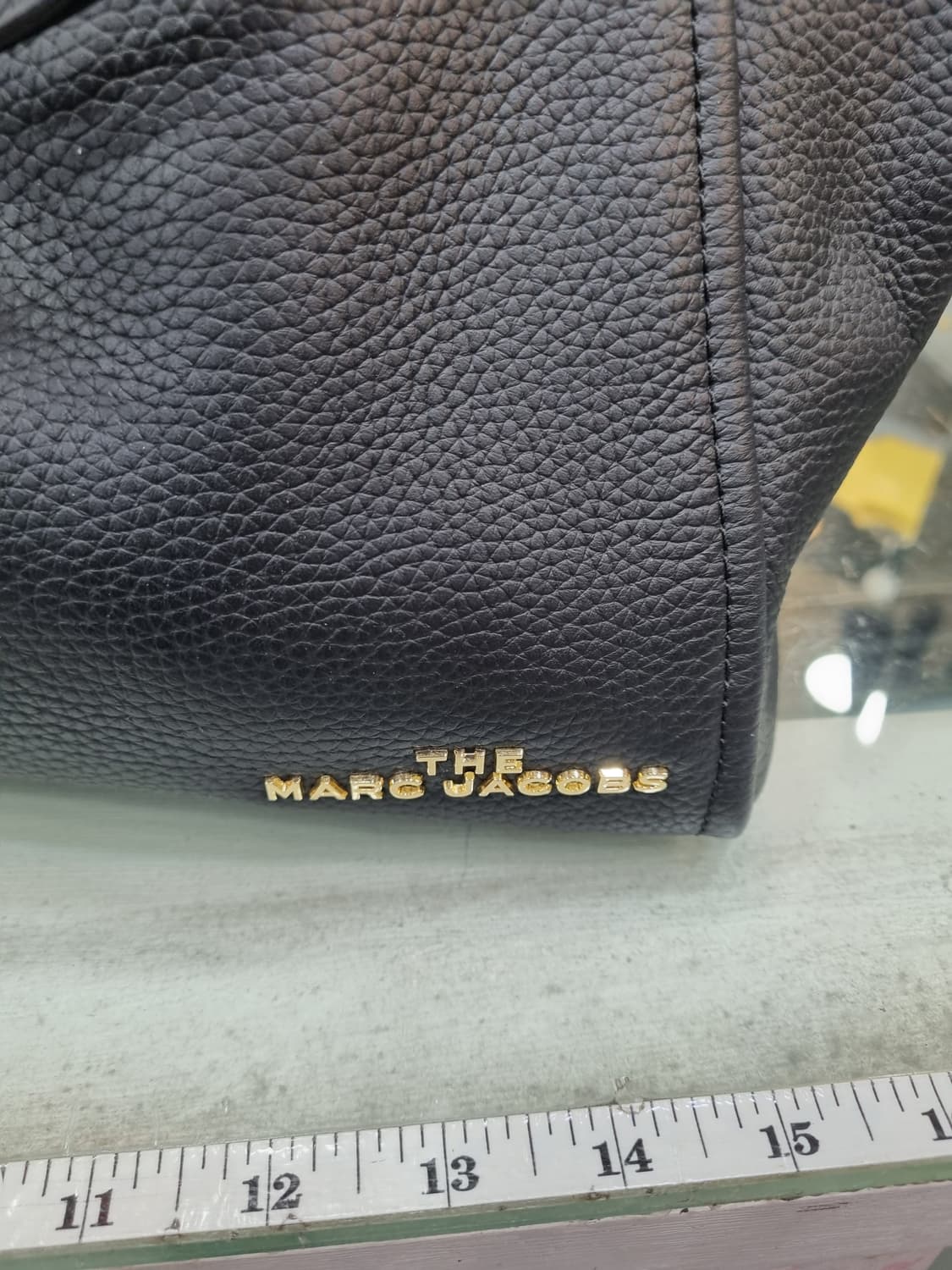 마크 제이콥스 블랙 가죽 토트백 상품이미지6
