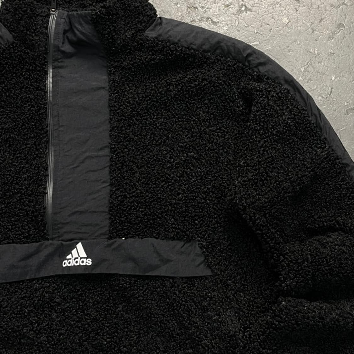 100 아디다스 뽀글이 후리스 아노락  상품이미지2