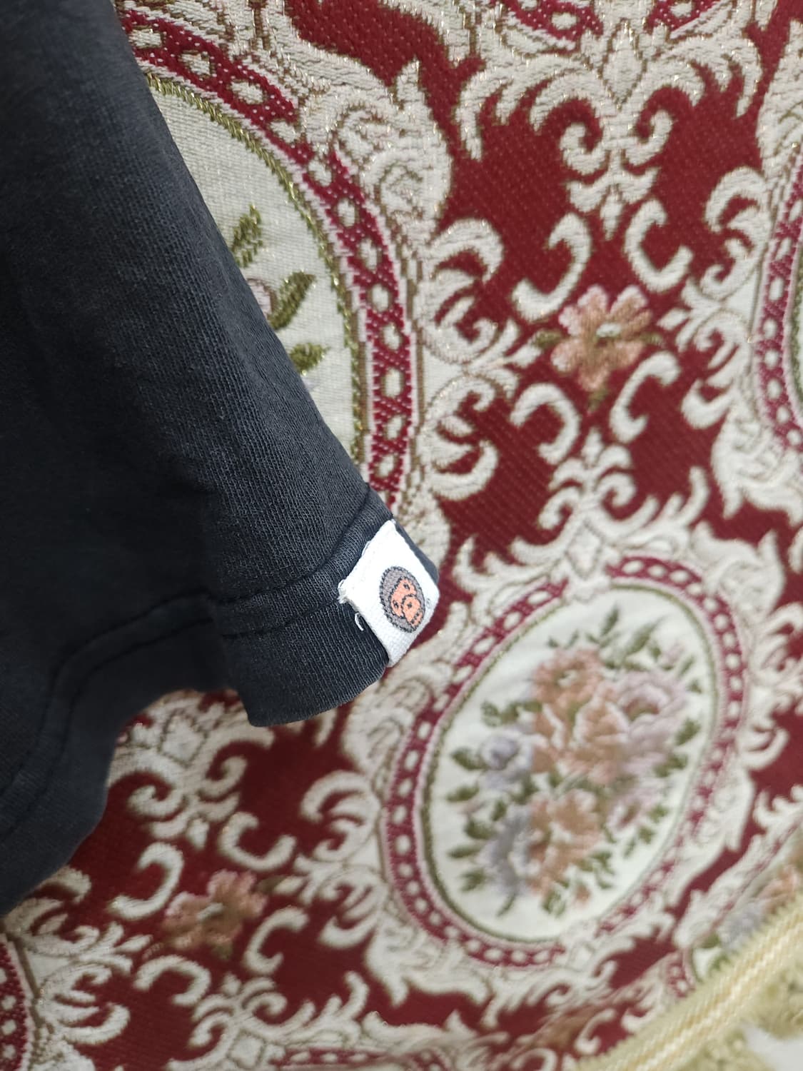 베이프 베이비마일로 반팔티
​
 상품이미지4