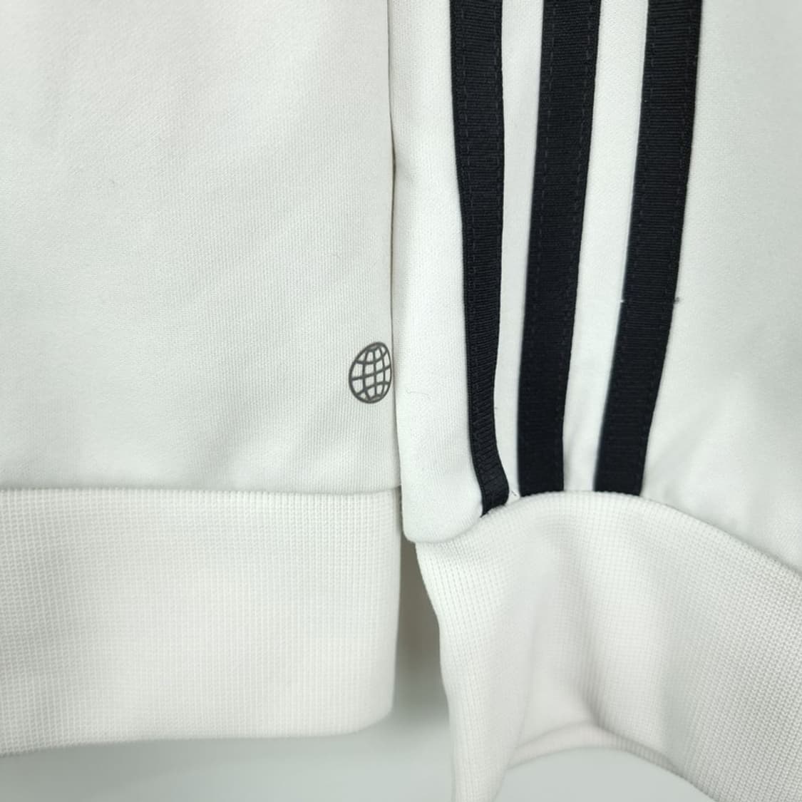 [아디다스] 로고 자수 화이트 져지 트랙탑 집업 자켓 M19538 상품이미지6