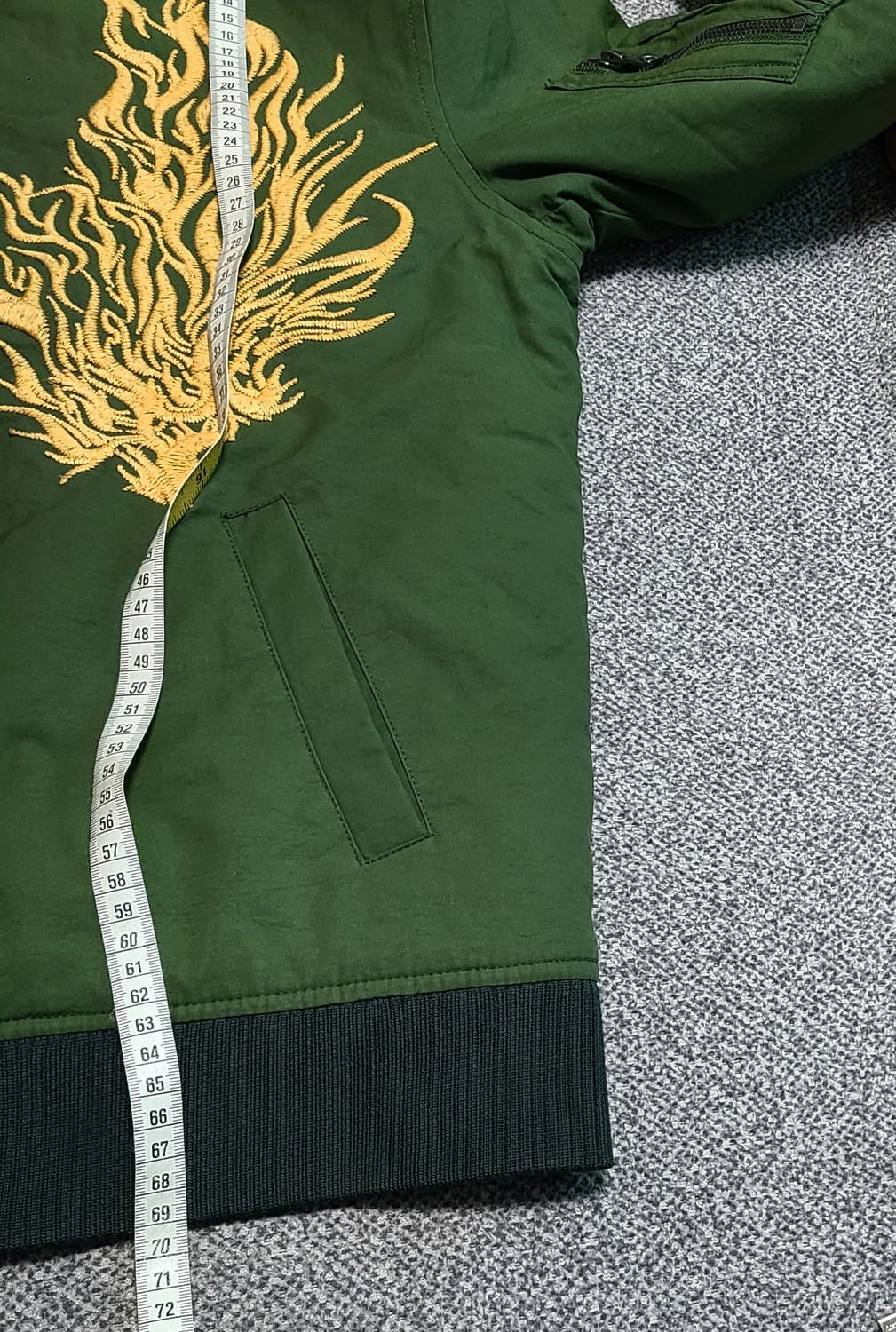 Guess 남성 자수 MA-1 항공점퍼 L 상품이미지6