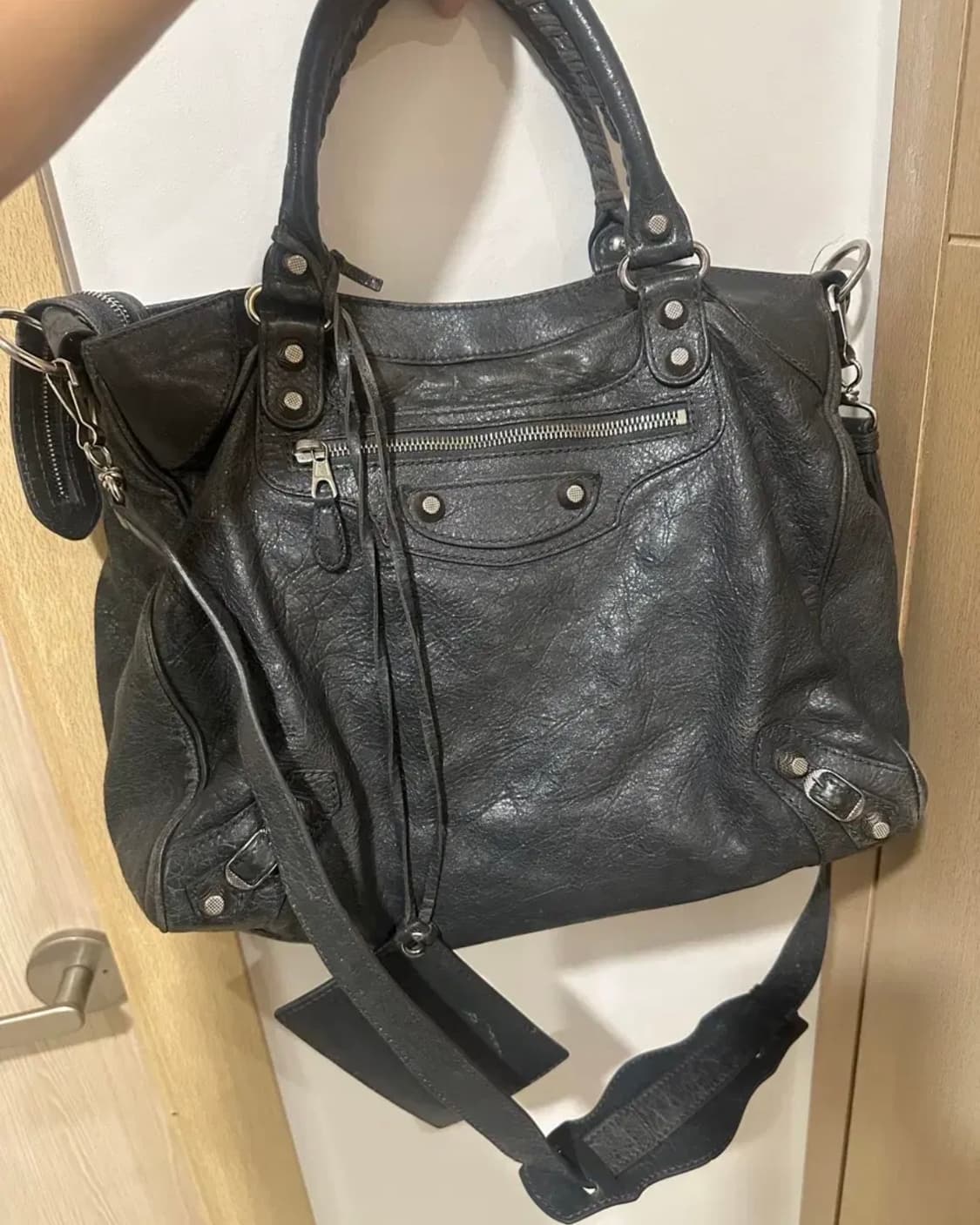 발렌시아가 모터백 상품이미지2