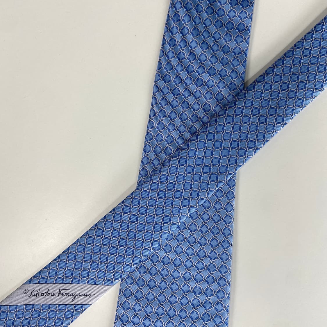 페레가모(Ferragamo) 명품 정품 넥타이 8.7cm 상품이미지4