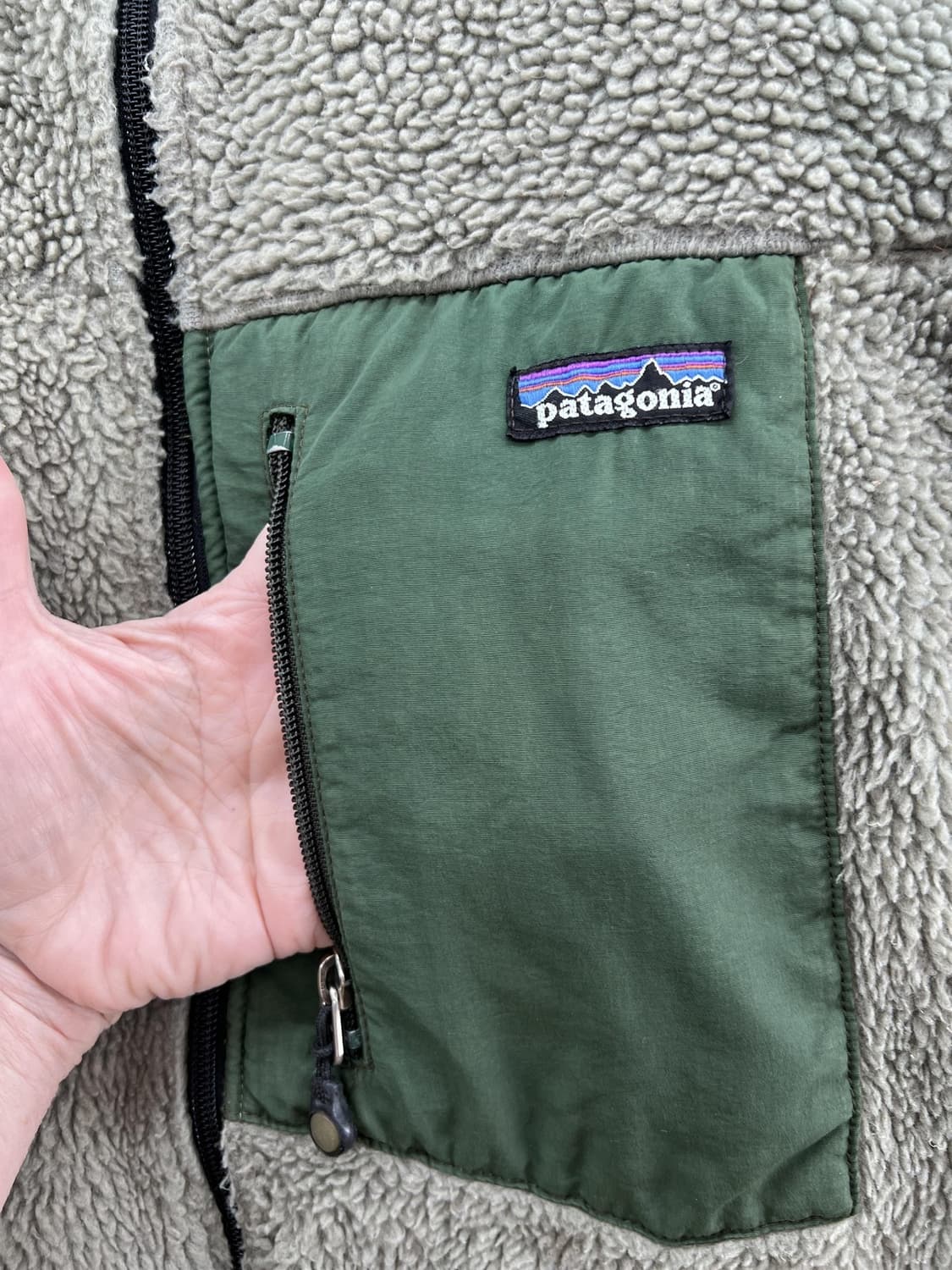 파타고니아 클래식 레트로-X 플리스 자켓 파일 그린 상품이미지2