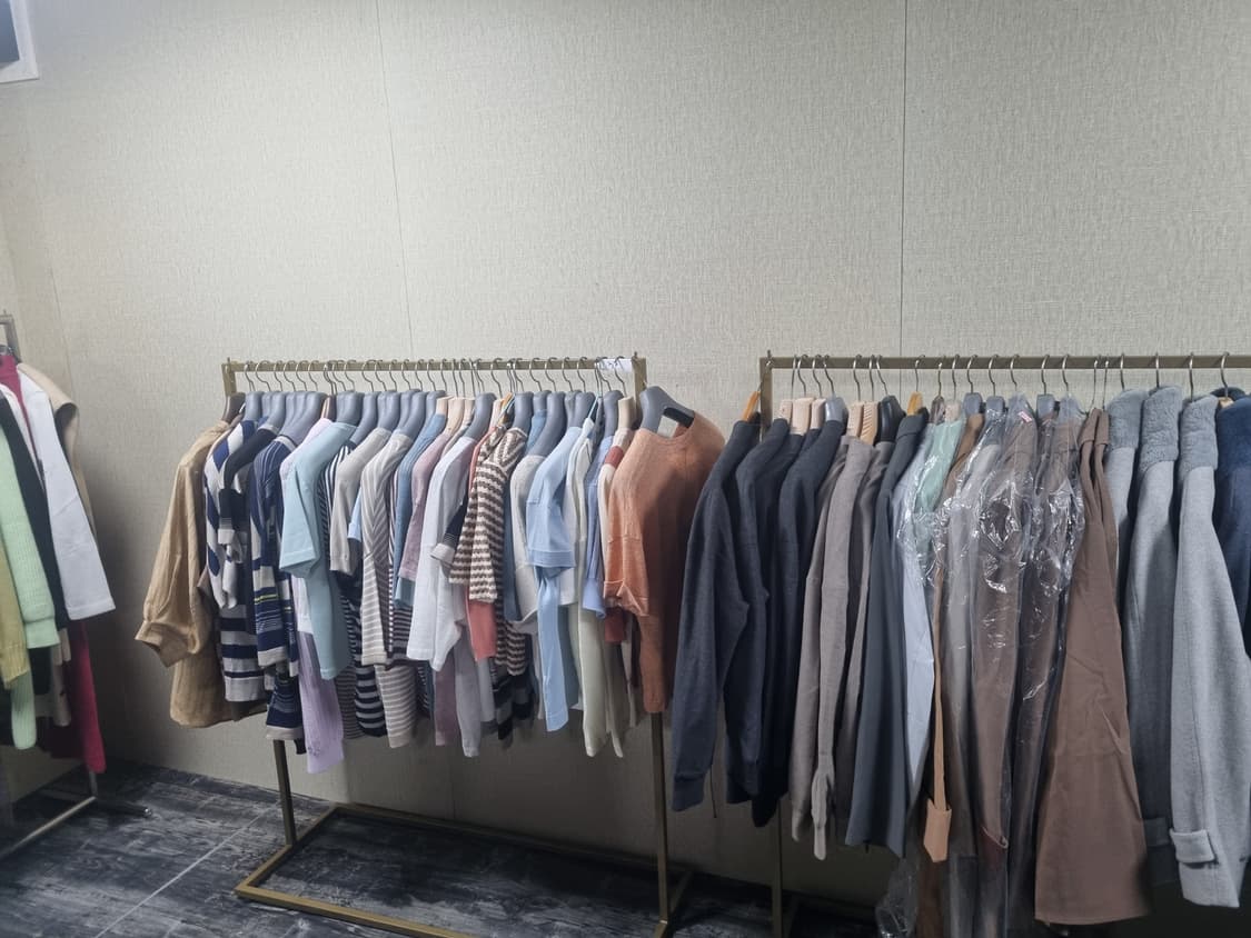 새제품 이태리명품 안드레모리스 니트 원피스 블루 상품이미지4