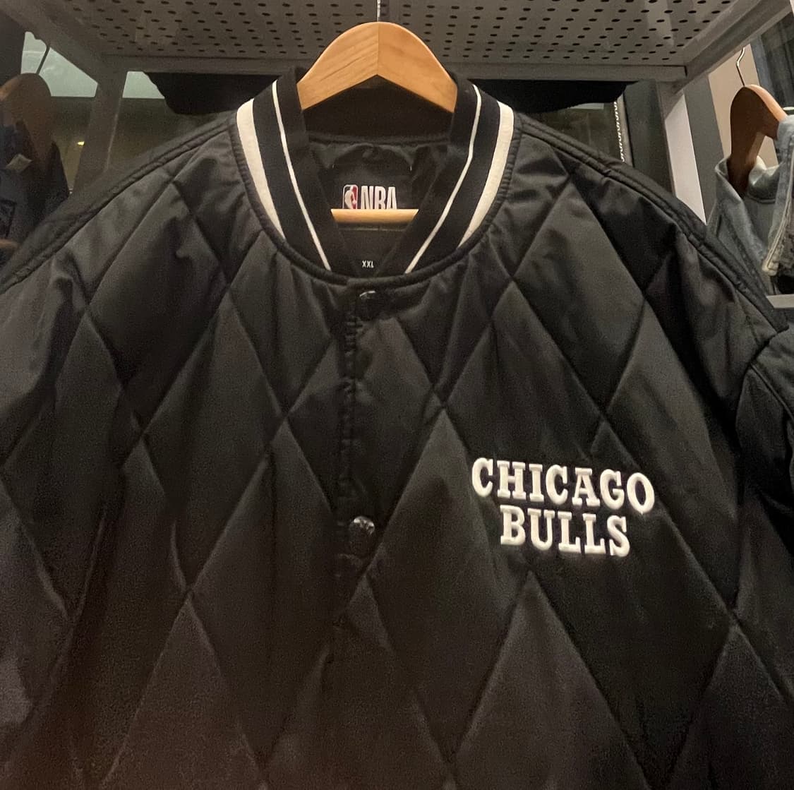 MLB 시카고 블랙 퀼팅 야구 점퍼 상품이미지2