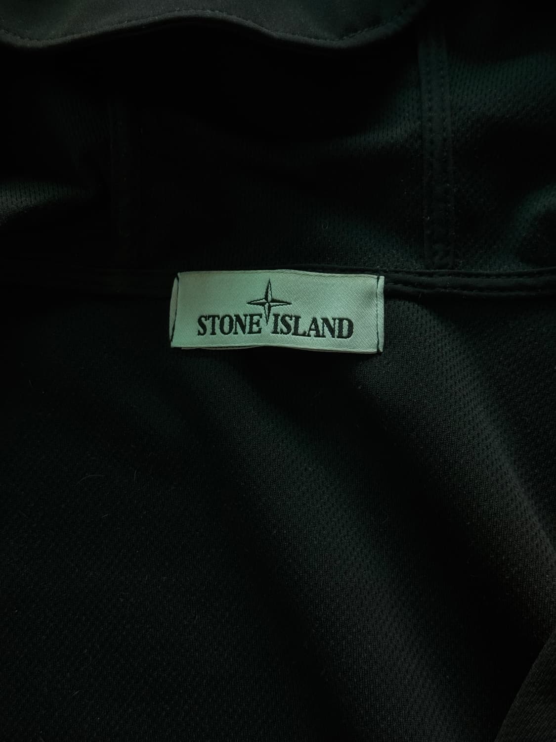 (L) 스톤아일랜드 22ss 라이트 소프트쉘 자켓 상품이미지6