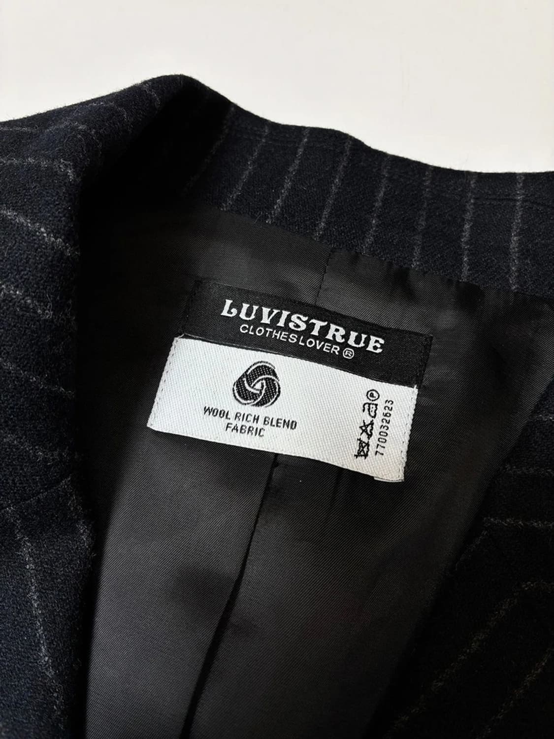 러브이즈트루 RIVET CROP 울 블레이저 자켓 PN8650 상품이미지7