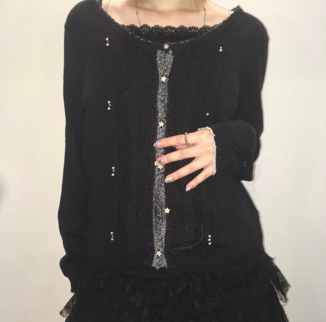 axes femme 블랙 펄 레이스 가디건 상품이미지2