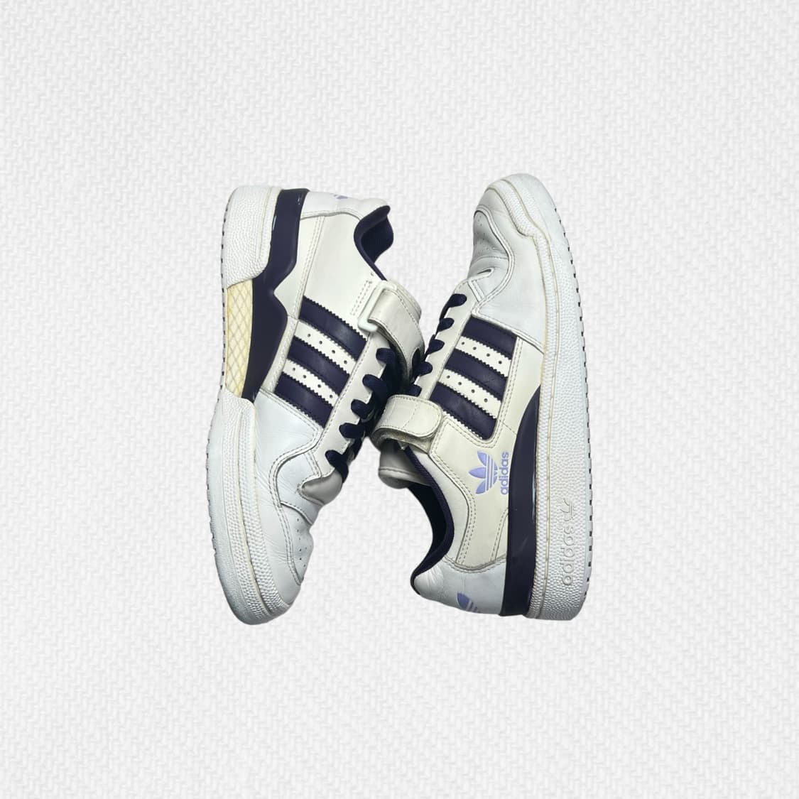 245 아디다스 포럼 로우 화이트 퍼플 상품이미지1