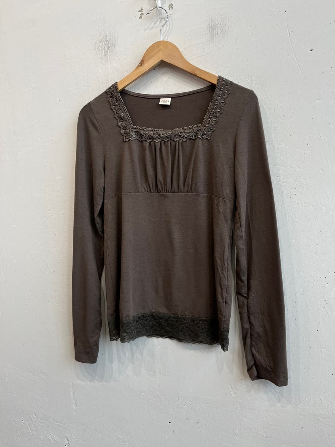 액시즈팜 레이스 롱슬리브 상품이미지1