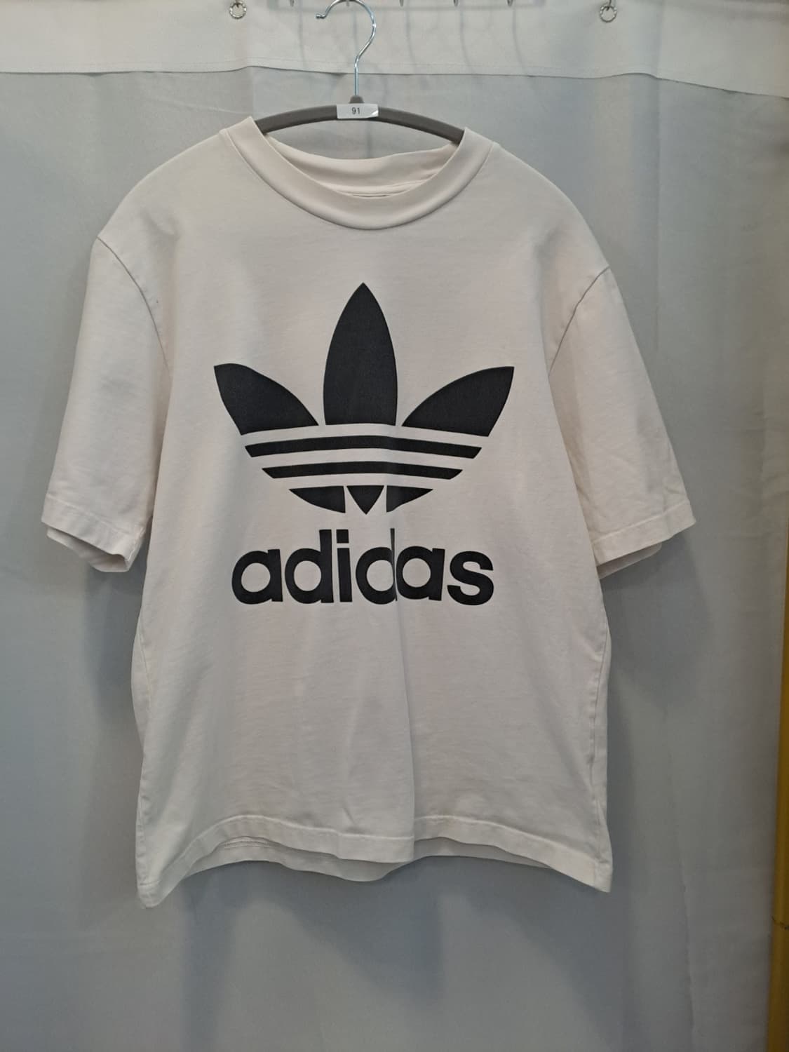 아디다스 불꽃 빅로고 반팔  상품이미지1