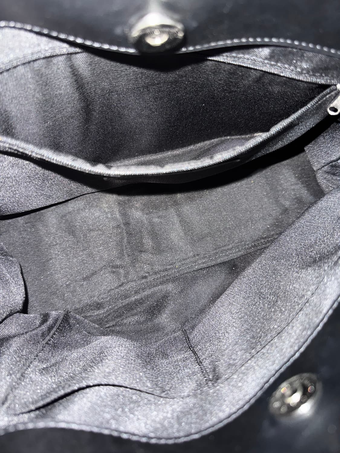 앤더슨벨  쿤달 아일렛 패치 레더백  상품이미지7