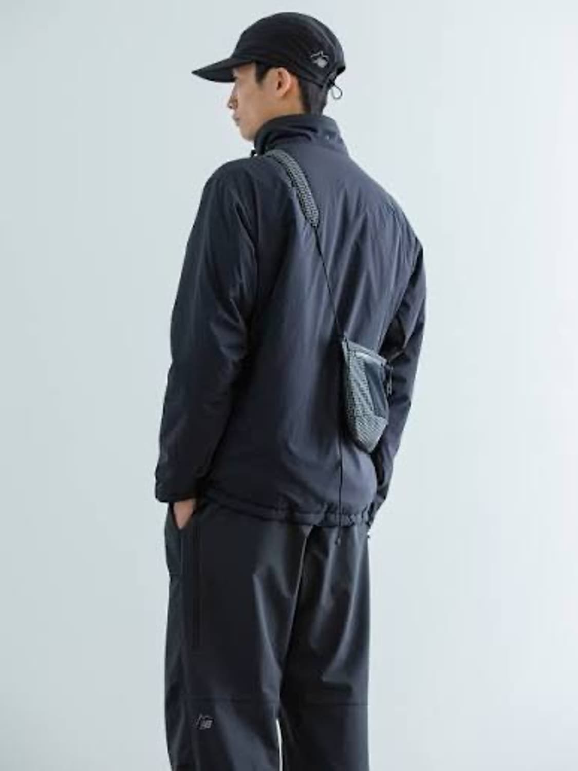 뉴발 x 케일 프리마로프트 하이브리드 자켓 블랙 M 상품이미지8