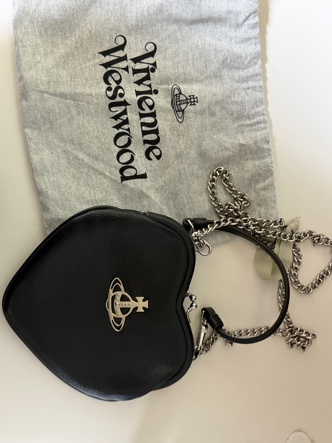 비비안웨스트우드 하트 가방 크로스백 상품이미지1