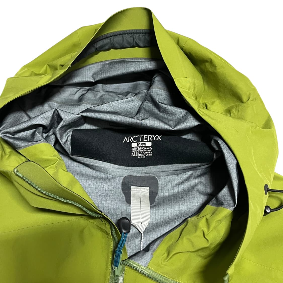 아크테릭스 베타 LT 고어텍스 프로 바람막이 네온 그린 상품이미지3