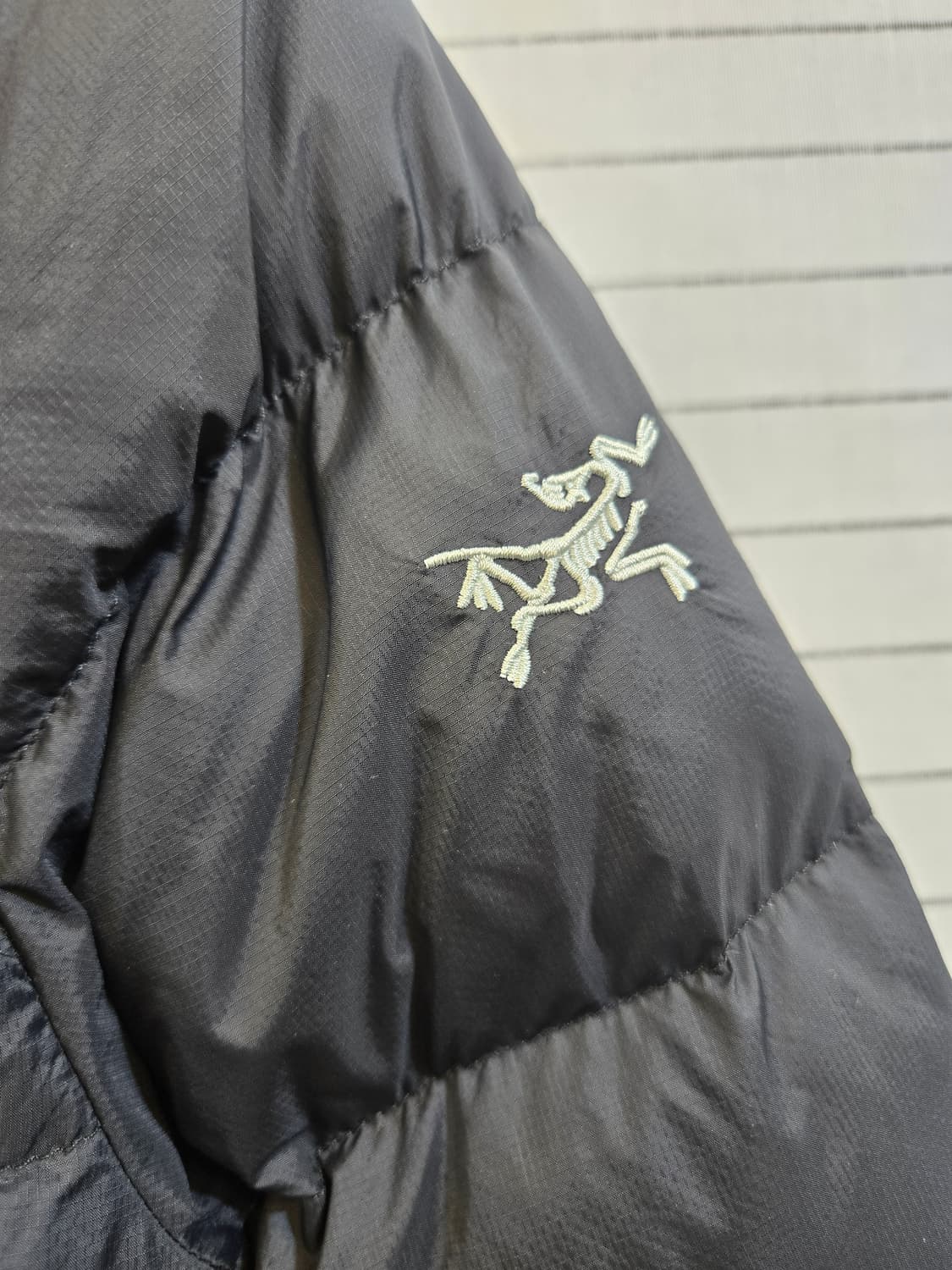 아크테릭스 토륨 후디 여성 L 블랙 패딩 상품이미지3