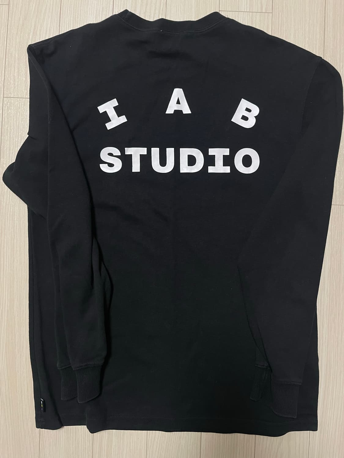 아이앱 스튜디오 롱슬리브 상품이미지2