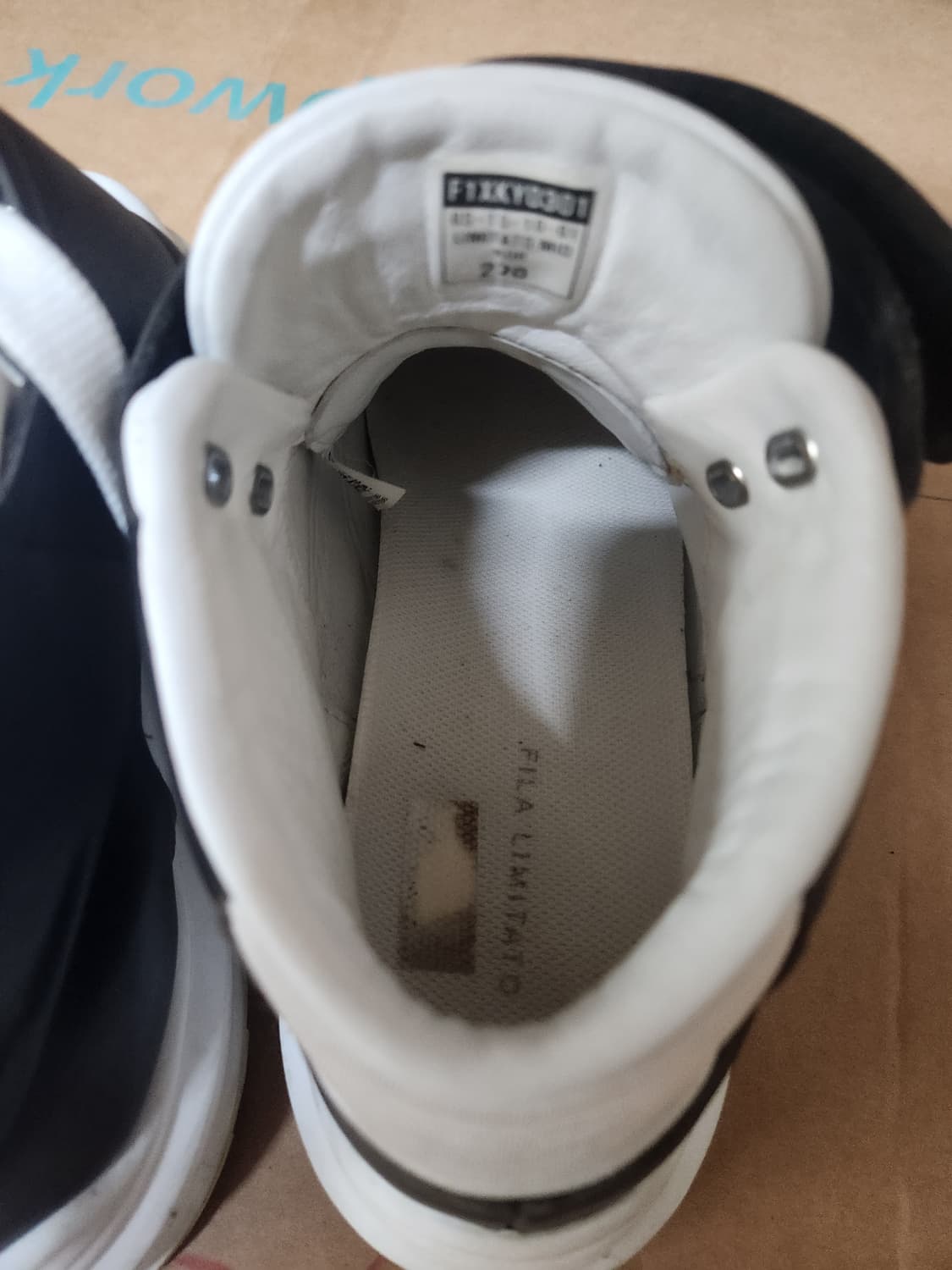 휠라 리미타토 운동화 270mm 상품이미지1