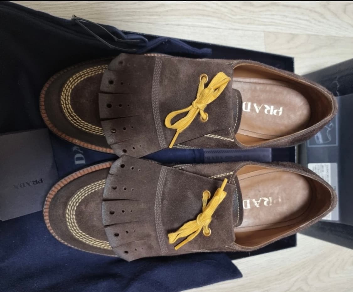 원가210만원짜리 프라다 최고급 한정판 로퍼 상품이미지1