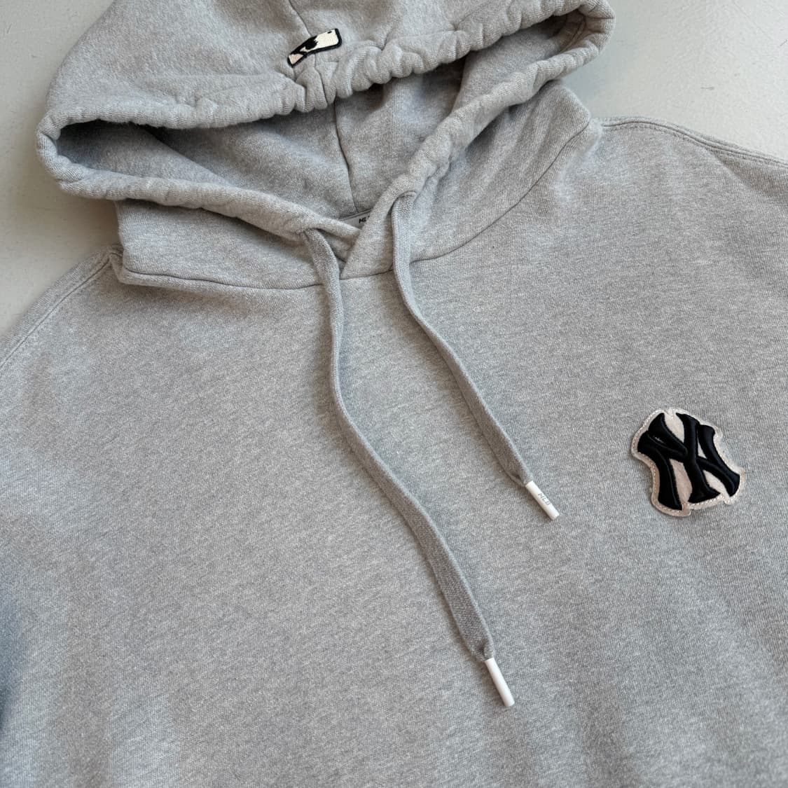 MLB 양키스 빅로고 후드티 그레이 상품이미지4