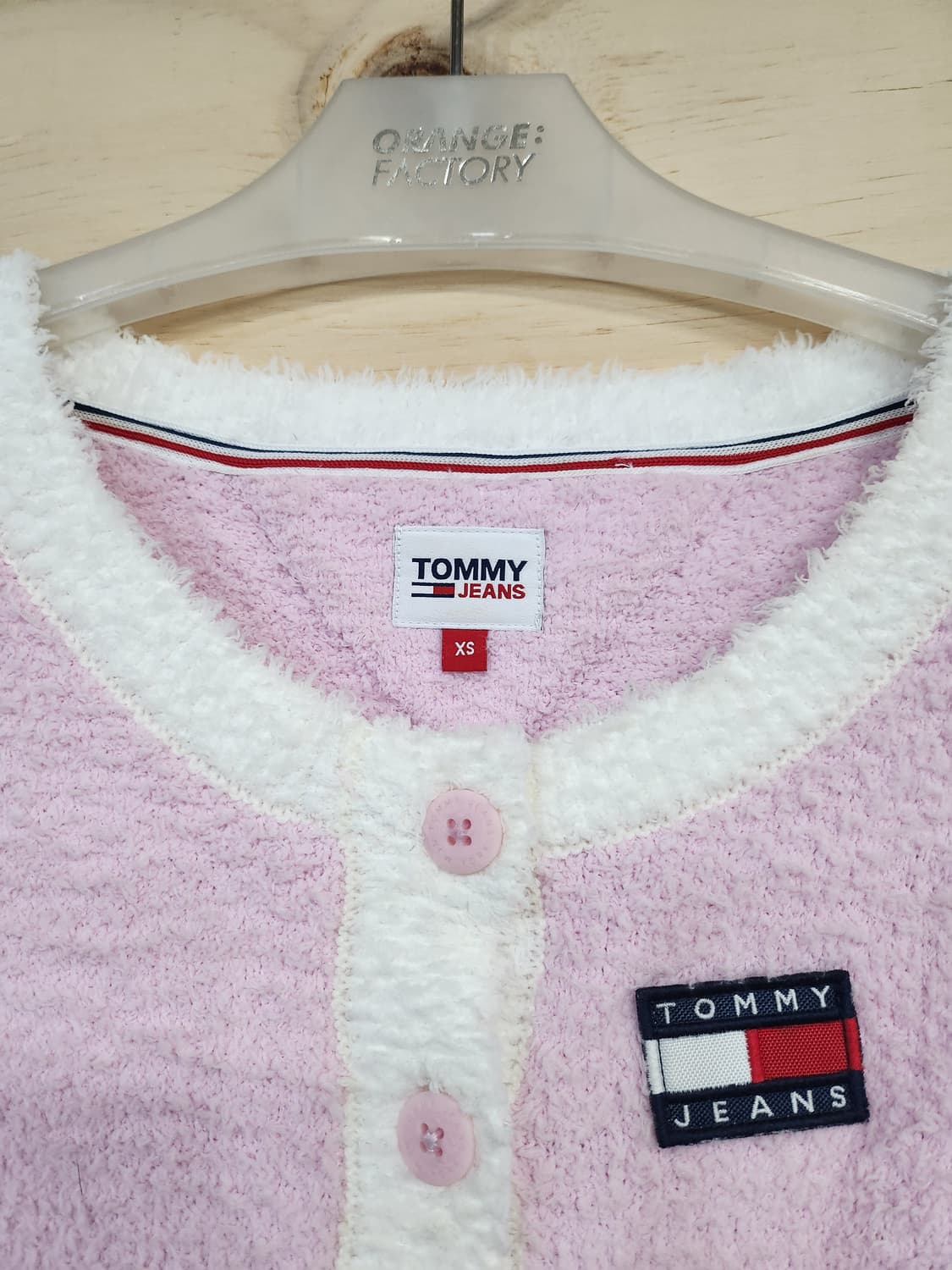 1164) 타미힐피거 진스 크롭 헤어리 가디건 상품이미지4