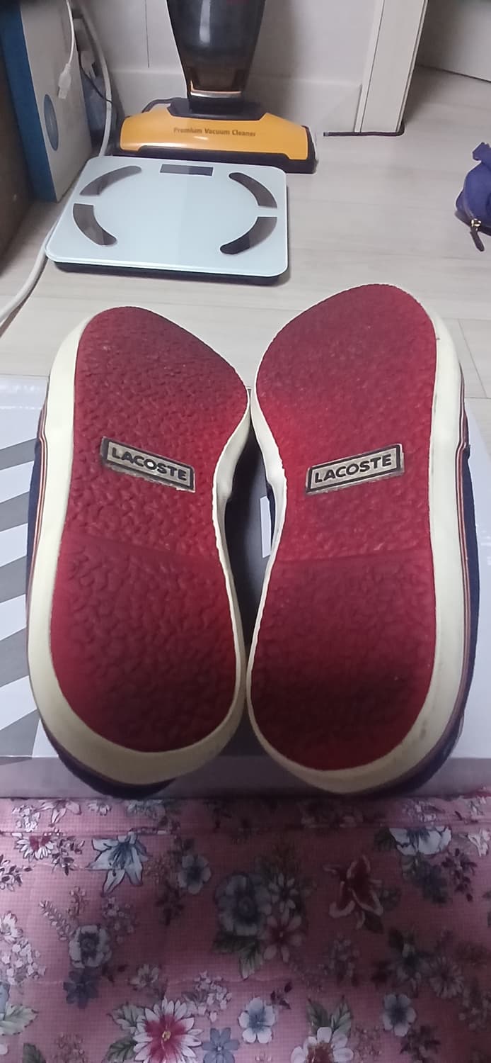 라코스테 네이비 슬립온
슈즈(255mm) 상품이미지7