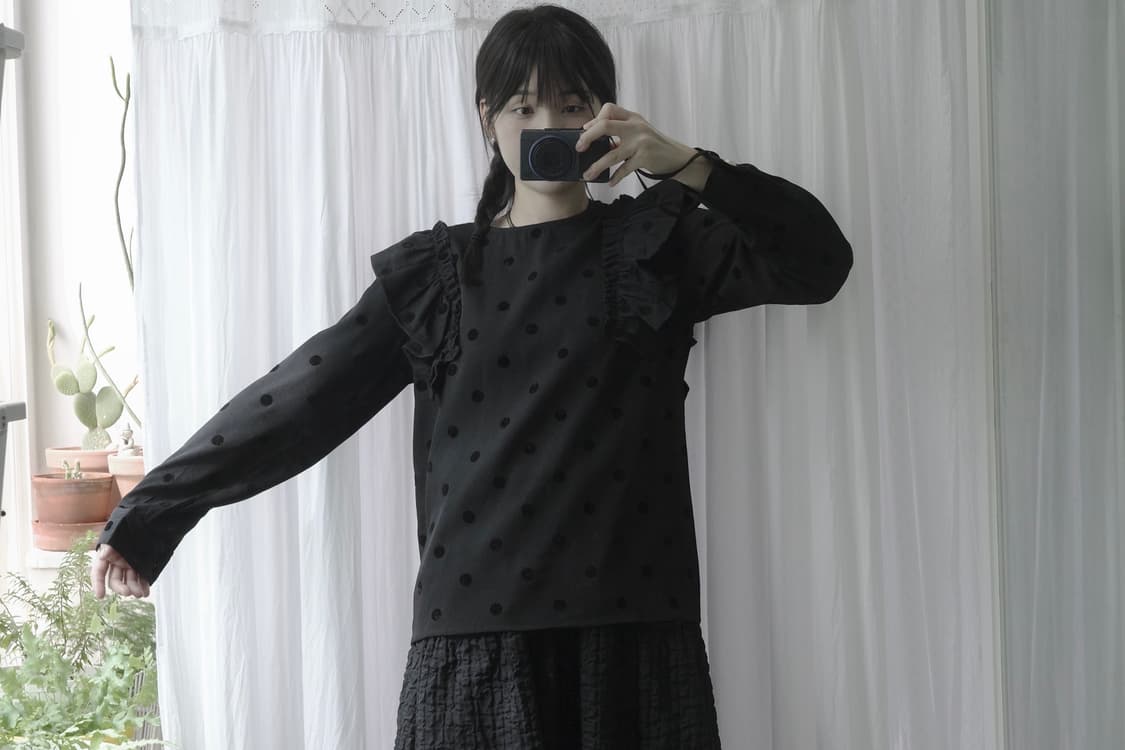 Dot Shirring blouse 상품이미지3