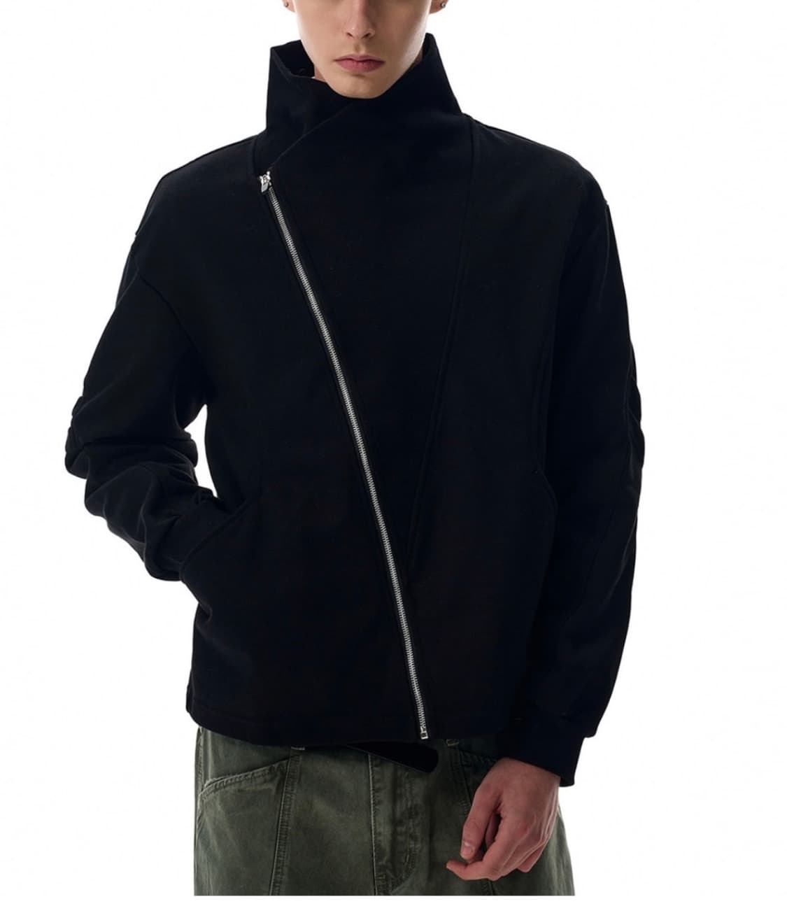 비대칭 사선 하이넥 집업 상품이미지1