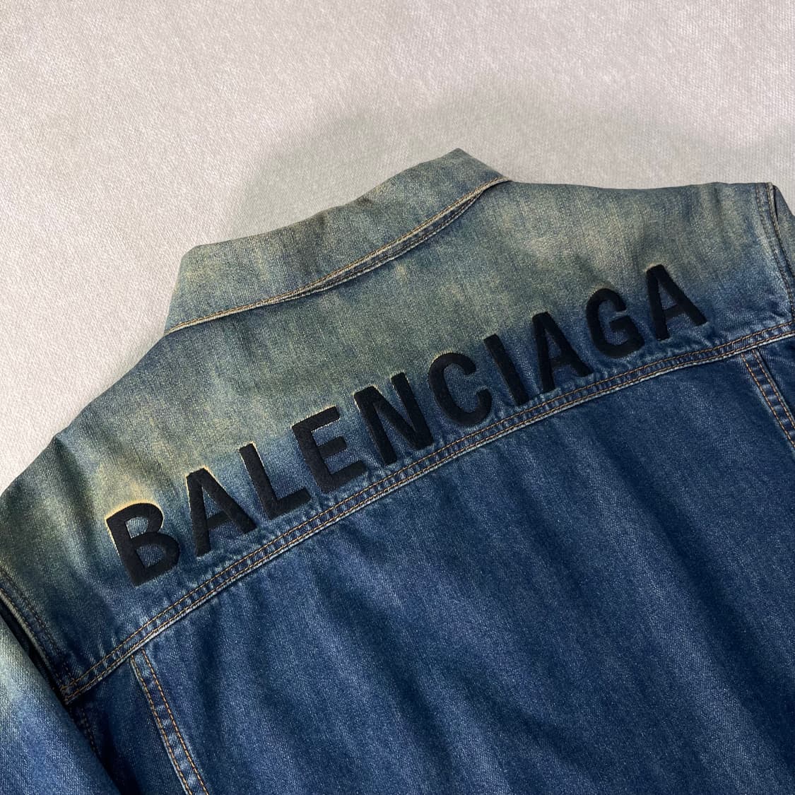 100 발렌시아가 2018 데님 자수 청자켓 상품이미지6