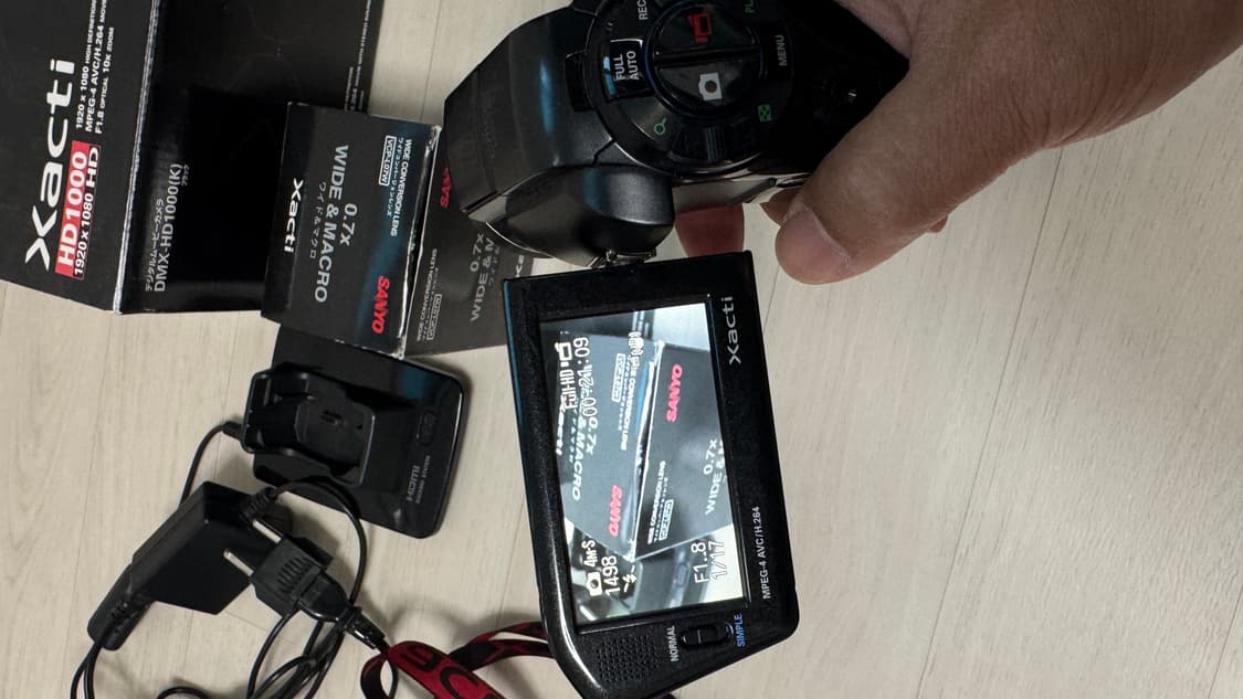 산요작티 hd1000 블랙 판매합니다. 상품이미지2