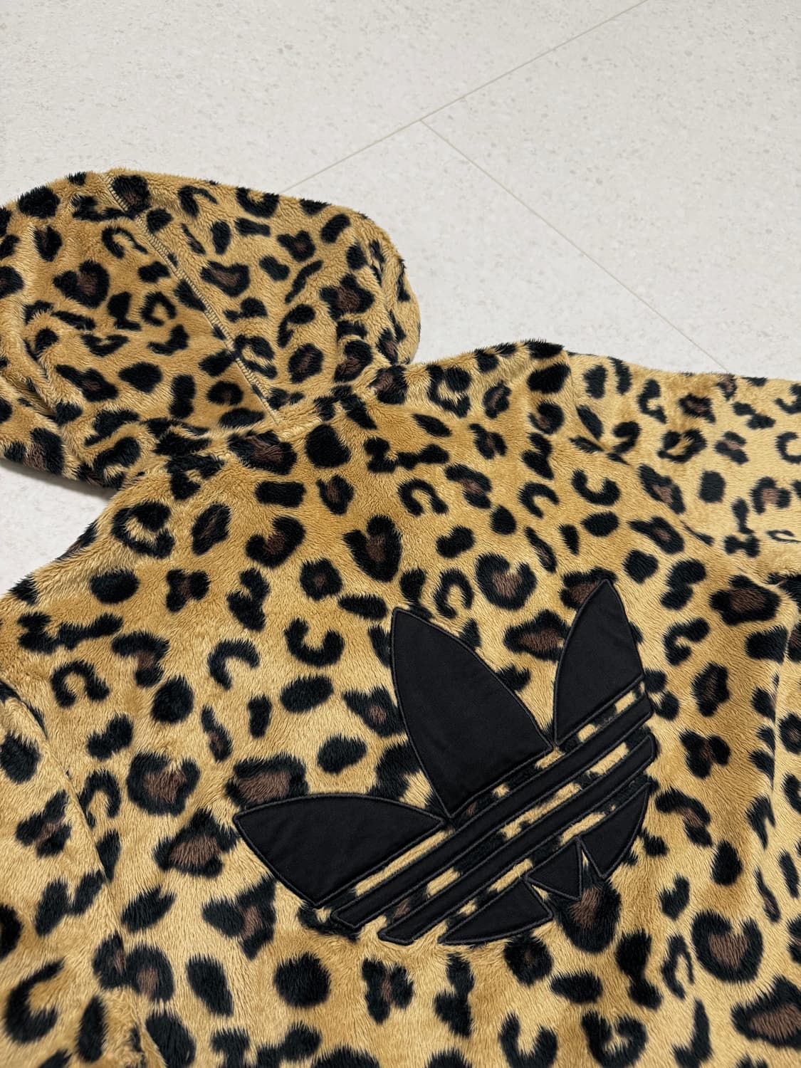 아디다스 쉐르파 레오파드 져지 090 상품이미지3