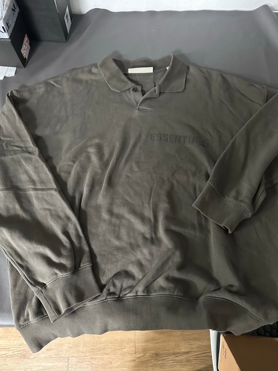 피어오브갓 에센셜 카라 맨투맨 스웻셔츠 카키색 L 상품이미지1