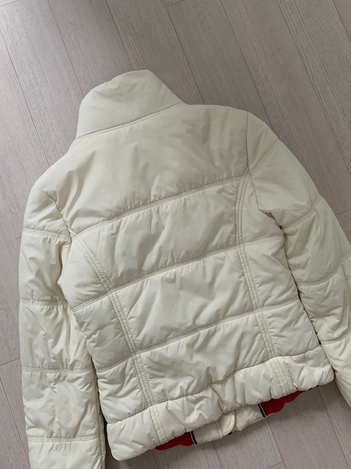 타미힐피거 가슴로고 화이트 숏패딩 상품이미지10