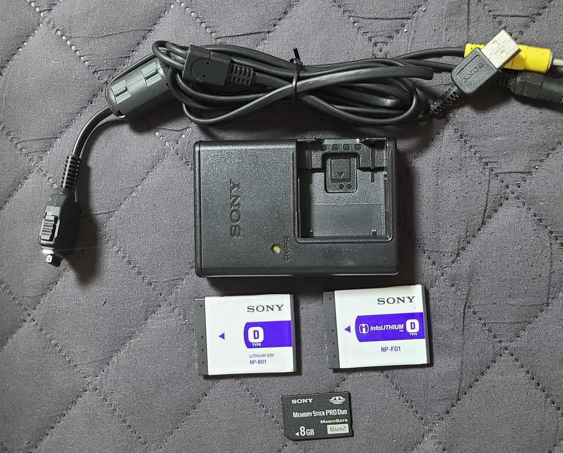 소니 DSC-TX1 디지털카메라 상품이미지3