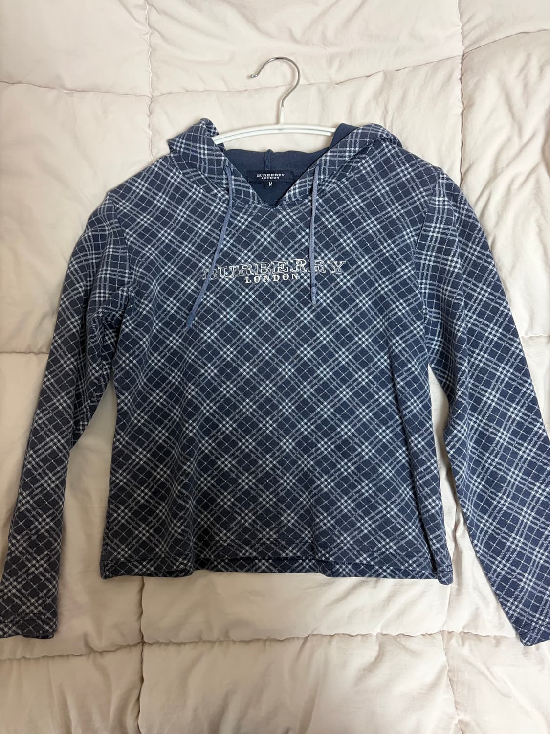 버버리 후드 네이비 상품이미지1